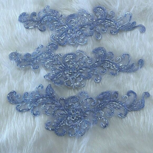 Lot Of 3 Light Blue Floral Appliqués Beads And‎ Faux Pearl Accents - Picture 1 of 3